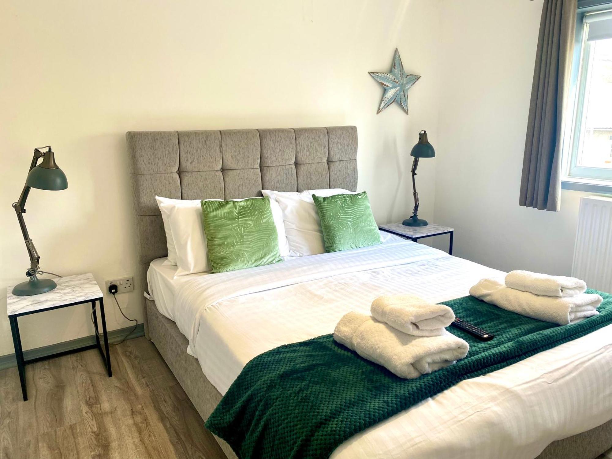 Kennedy House By Blackpool Service Apartments Экстерьер фото