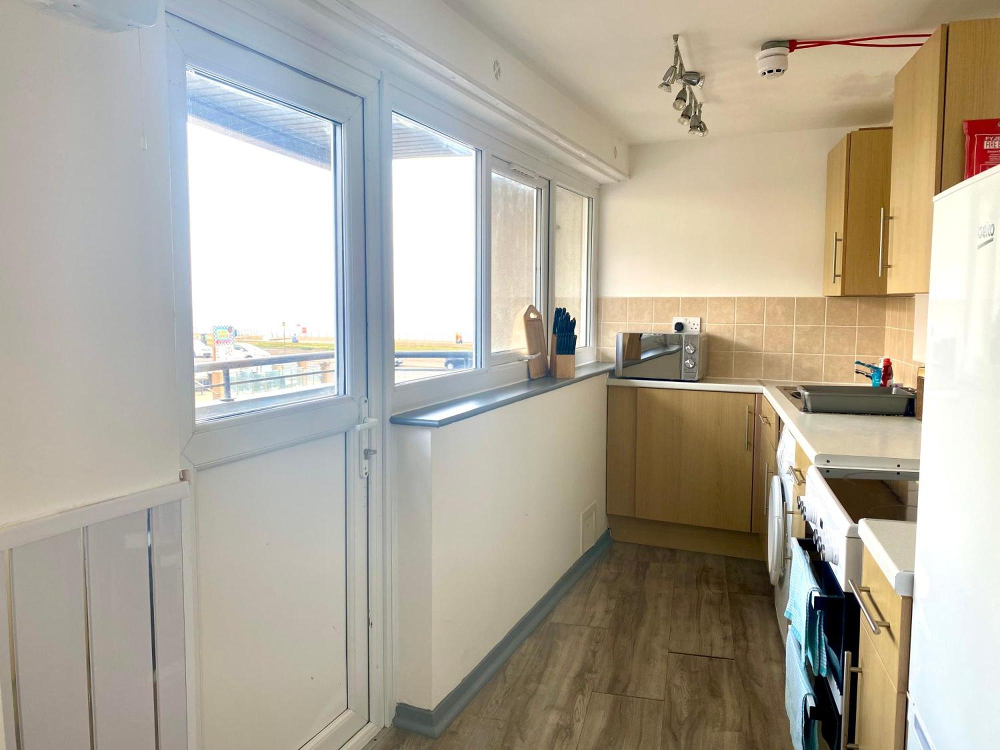 Kennedy House By Blackpool Service Apartments Экстерьер фото